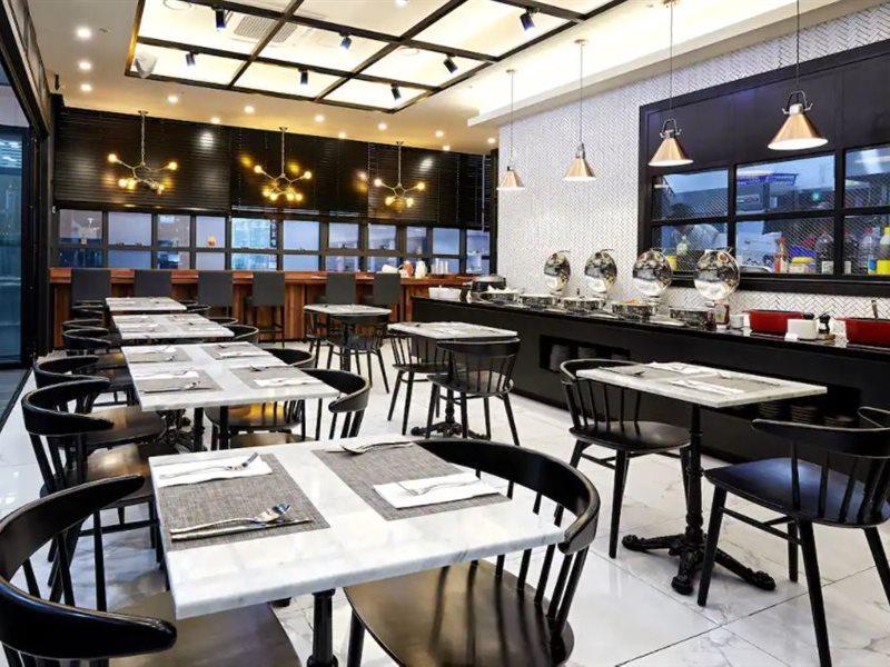 Raonstay In Perla Hotel Jinju Exterior photo