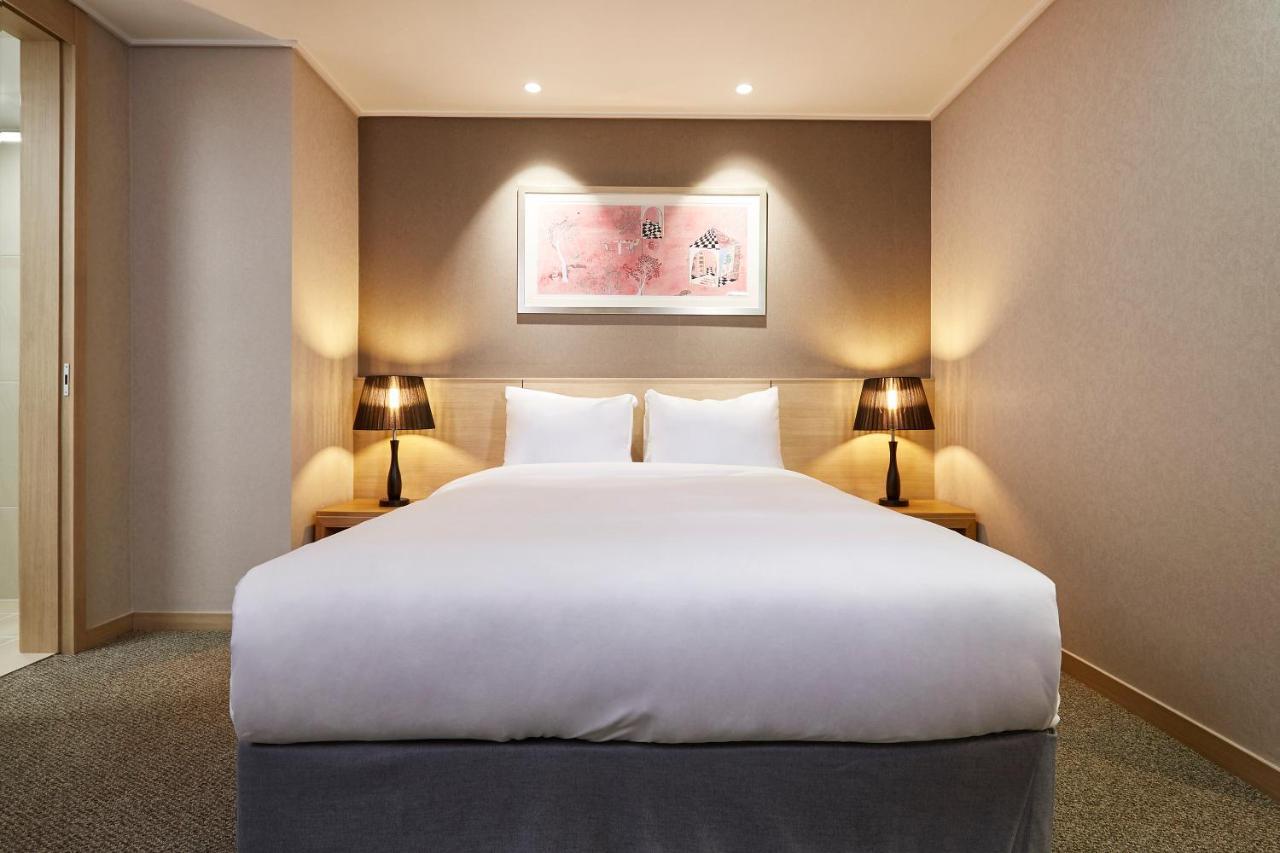 Raonstay In Perla Hotel Jinju Exterior photo